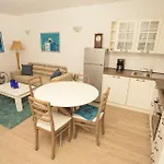 公寓 Riviera Blue With Seaview, Pool, Whirlpool, Parking And Boat Excursions Opric