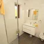 Riviera Blue With Seaview, Pool, Whirlpool, Parking And Boat Excursions Opric