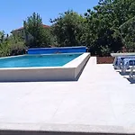 公寓 Riviera Blue With Seaview, Pool, Whirlpool, Parking And Boat Excursions Opric