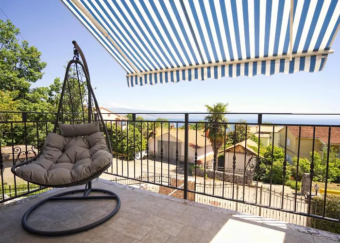 Riviera Blue With Seaview, Pool, Whirlpool, Parking And Boat Excursions 아파트 *