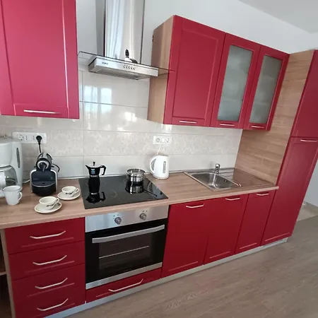 Apartman Riviera Blue With Seaview, Pool, Whirlpool, Parking And Boat Excursions