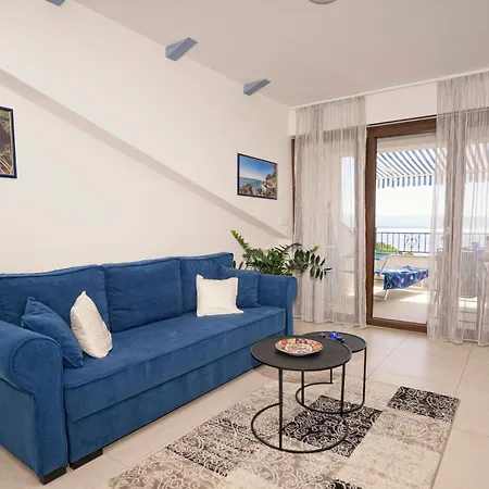 Riviera Blue With Seaview, Pool, Whirlpool, Parking And Boat Excursions *