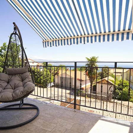 Riviera Blue With Seaview, Pool, Whirlpool, Parking And Boat Excursions Apartman *
